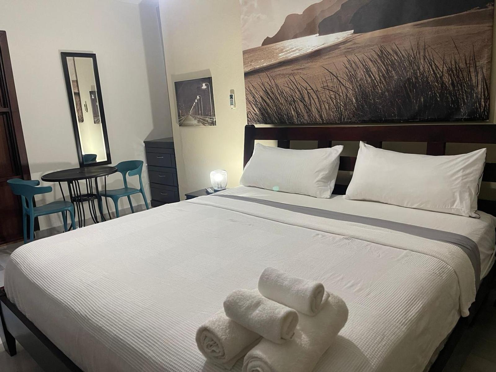 Hotel Casa Jum サンティアゴ・デ・ロス・カバリェロス エクステリア 写真